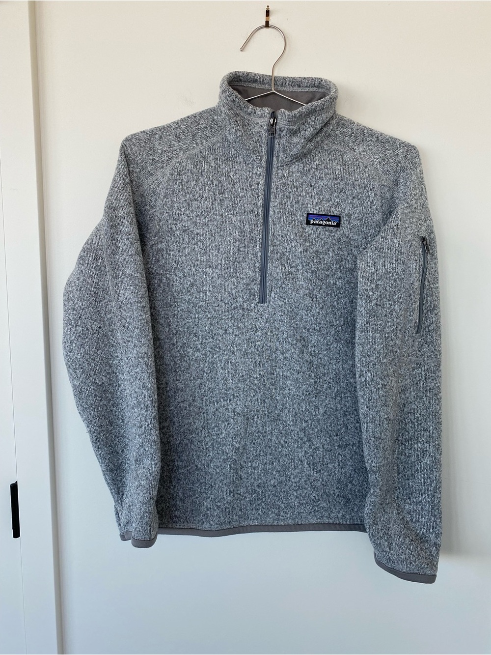 Patagonia Women’s Heather Gray 1/4 Zip Fleece Pullover